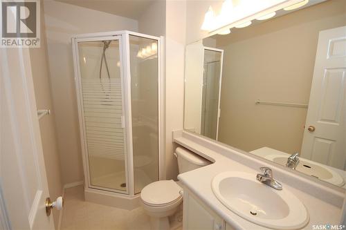 304 1152 103Rd Street, North Battleford, SK - Indoor Photo Showing Bathroom