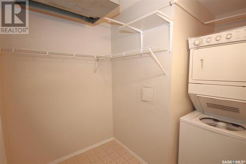 304 1152 103Rd Street, North Battleford, SK - Indoor Photo Showing Laundry Room