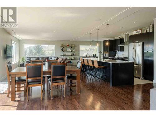 6552 Goose Lake Road, Vernon, BC - Indoor Photo Showing Dining Room