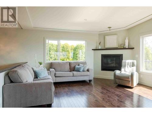 6552 Goose Lake Road, Vernon, BC - Indoor Photo Showing Living Room With Fireplace