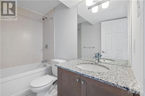 273 Billrian Crescent, Ottawa, ON - Indoor Photo Showing Bathroom