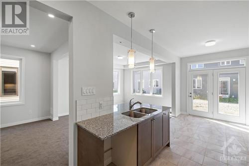 273 Billrian Crescent, Ottawa, ON - Indoor Photo Showing Kitchen With Double Sink