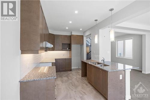 273 Billrian Crescent, Ottawa, ON - Indoor Photo Showing Kitchen With Double Sink