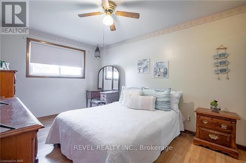 108 Watt Avenue, Welland, ON - Indoor Photo Showing Bedroom