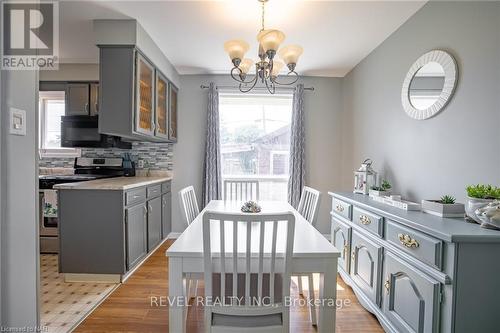 108 Watt Avenue, Welland, ON - Indoor Photo Showing Dining Room