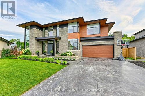 11 Woodbourne Court, Niagara-On-The-Lake, ON - Outdoor