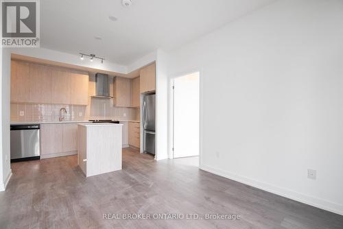 1101 - 55 Duke Street W, Kitchener, ON - Indoor Photo Showing Kitchen