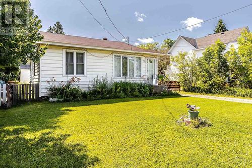 46 Knox Ave, Sault Ste Marie, ON - Outdoor