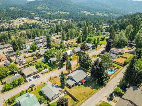 1845 Third Street, Fruitvale, BC - Outdoor With View