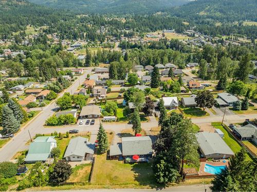 1845 Third Street, Fruitvale, BC - Outdoor With View