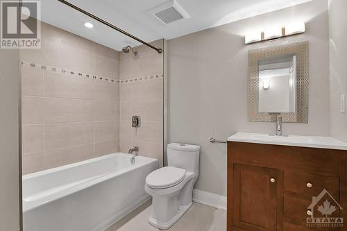 Basement - Media Room - 1326 Kingston Avenue, Ottawa, ON - Indoor Photo Showing Bathroom