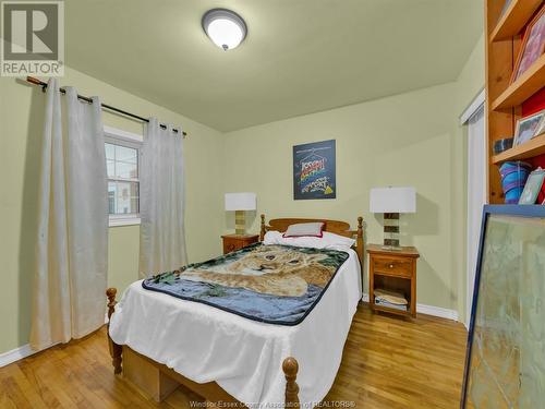 910 Jefferson Boulevard, Windsor, ON - Indoor Photo Showing Bedroom