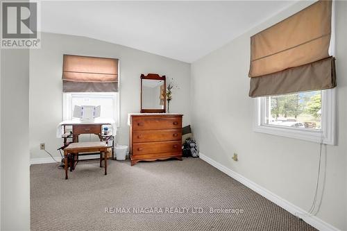 1407 Kottmeier Road, Thorold, ON - Indoor Photo Showing Bedroom