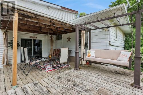 1407 Kottmeier Road, Thorold, ON - Outdoor With Deck Patio Veranda