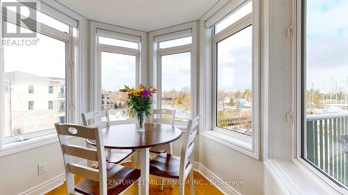 302 - 10 Bay Street E, Blue Mountains (Thornbury), ON - Indoor Photo Showing Dining Room