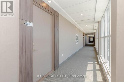 405 - 560 North Service Road, Grimsby, ON - Indoor Photo Showing Other Room