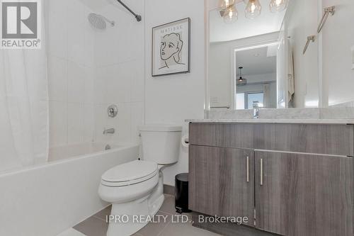 405 - 560 North Service Road, Grimsby, ON - Indoor Photo Showing Bathroom