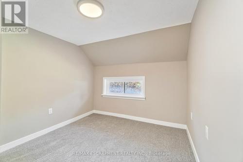 4202 Hixon Street, Lincoln, ON - Indoor Photo Showing Other Room