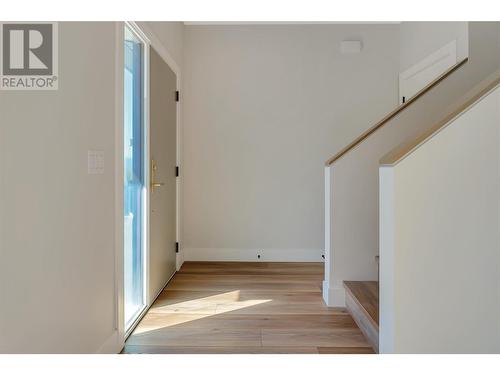 3309 Aspen Lane, Kelowna, BC - Indoor Photo Showing Other Room