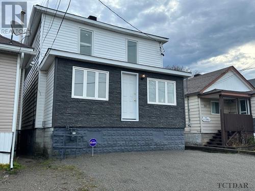 36 Elm St N, Timmins, ON - Outdoor