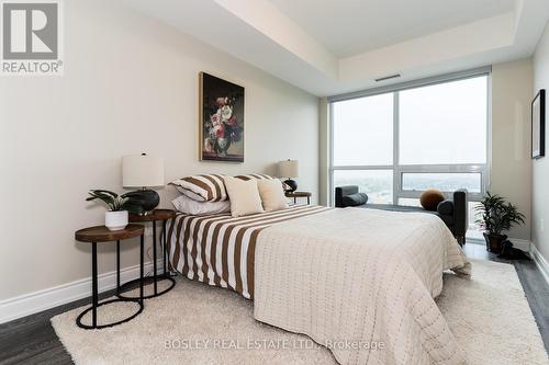 908 - 1050 Main Street E, Milton (Dempsey), ON - Indoor Photo Showing Bedroom