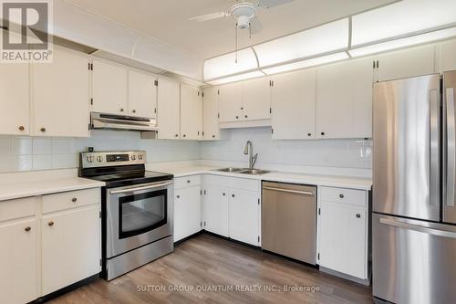 605 - 1400 Dixie Road, Mississauga (Lakeview), ON - Indoor Photo Showing Kitchen With Double Sink