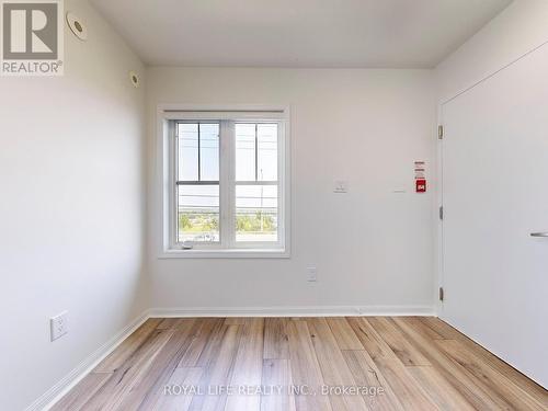 2 - 595 Dundas Street W, Mississauga (Cooksville), ON - Indoor Photo Showing Other Room