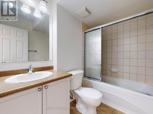 2 - 595 Dundas Street W, Mississauga (Cooksville), ON - Indoor Photo Showing Bathroom