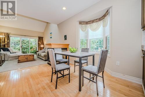 16 - 1019 North Shore Boulevard E, Burlington (Lasalle), ON - Indoor Photo Showing Dining Room