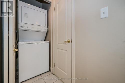 16 - 1019 North Shore Boulevard E, Burlington (Lasalle), ON - Indoor Photo Showing Laundry Room