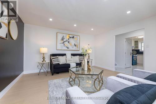 57 Reigate Avenue, Brampton, ON - Indoor Photo Showing Living Room