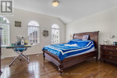 78 Laurier Avenue W, Richmond Hill (Oak Ridges), ON - Indoor Photo Showing Bedroom