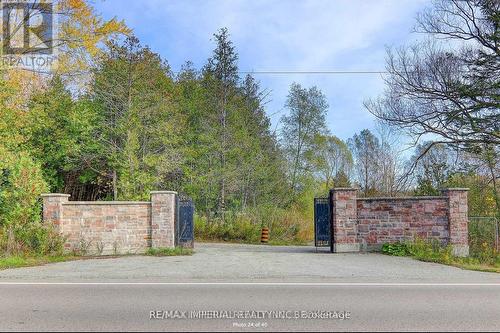 13231 Kennedy Road, Whitchurch-Stouffville, ON - Outdoor