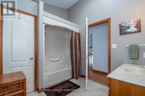 3071 5Th Line E, Trent Hills (Campbellford), ON - Indoor Photo Showing Bathroom