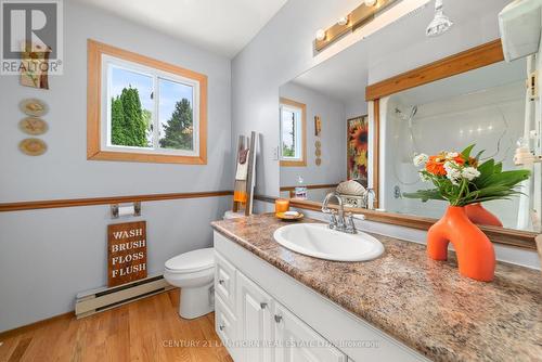 5 Morrow Avenue, Brighton, ON - Indoor Photo Showing Bathroom