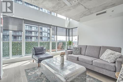 1213 - 150 East Liberty Street, Toronto, ON - Indoor Photo Showing Living Room