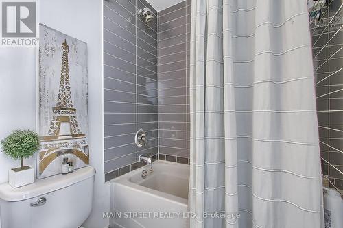 1213 - 150 East Liberty Street, Toronto, ON - Indoor Photo Showing Bathroom