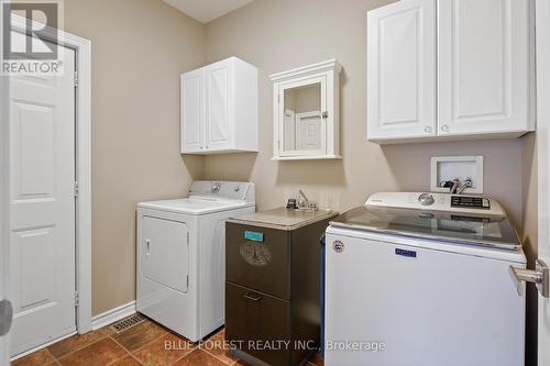 3 - 50 Northumberland Road, London, ON - Indoor Photo Showing Laundry Room