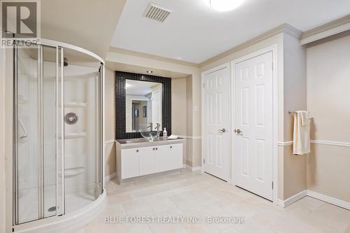 3 - 50 Northumberland Road, London, ON - Indoor Photo Showing Bathroom