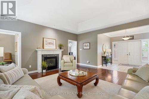 3 - 50 Northumberland Road, London, ON - Indoor Photo Showing Living Room With Fireplace