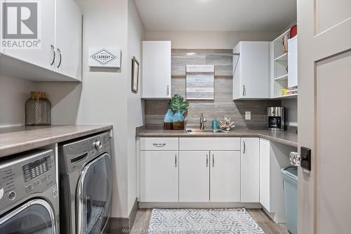 8748 Riverside Drive East, Windsor, ON - Indoor Photo Showing Laundry Room