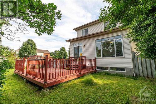 33 Halkirk Avenue, Kanata, ON - Outdoor