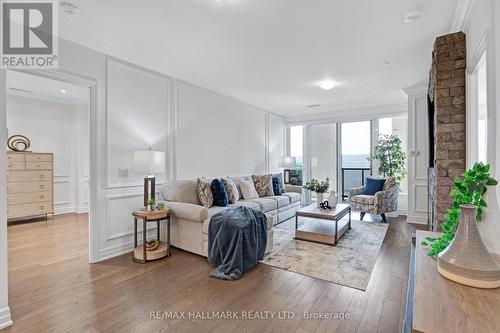 204 - 9075 Jane Street, Vaughan (Concord), ON - Indoor Photo Showing Living Room