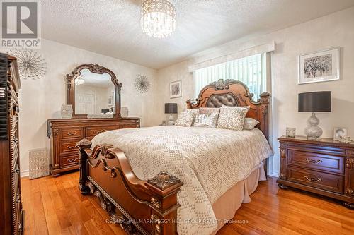 274 Edgehill Drive, Barrie, ON - Indoor Photo Showing Bedroom