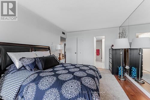 1612 - 2045 Lake Shore Boulevard W, Toronto (Mimico), ON - Indoor Photo Showing Bedroom