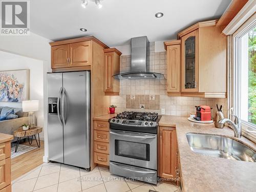 1585 Trotwood Avenue, Mississauga (Mineola), ON - Indoor Photo Showing Kitchen