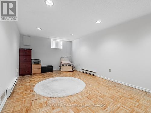 1585 Trotwood Avenue, Mississauga (Mineola), ON - Indoor