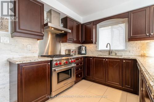 2612 Andover Road, Oakville (River Oaks), ON - Indoor Photo Showing Kitchen