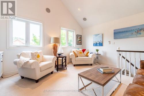 2612 Andover Road, Oakville (River Oaks), ON - Indoor Photo Showing Living Room