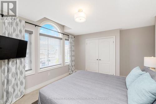 27 Gruenwald Gate, Brampton (Bram West), ON - Indoor Photo Showing Bedroom